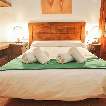 Cortijo Caballerias בית כפרי אלורה